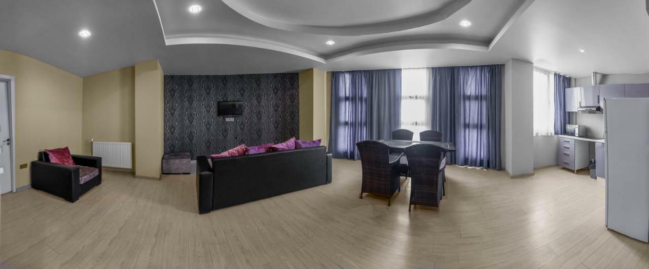 Hotel Diplomat Suites Baku Exterior foto